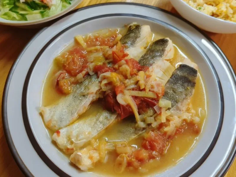 たらとトマトの蒸し煮